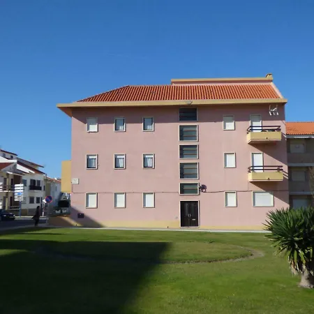 Casas Da Avo Ii * Santa Cruz (Oeste)